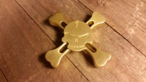 skull and crossbones fidget spinner