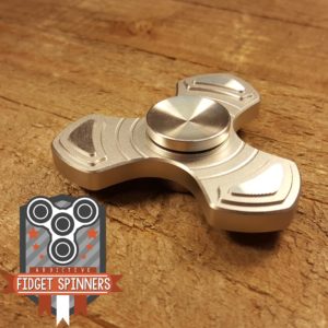 Arrow Tri Bar Spinner